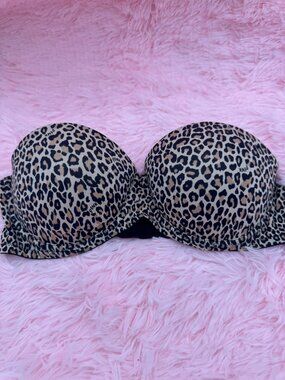 PINK Victoria's Secret Multi Bra Leopard Print